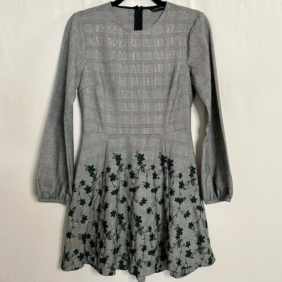 Zara Glenn Plaid Print Long Sleeve Floral Embroidered Skater Dress - Picture 1 of 12